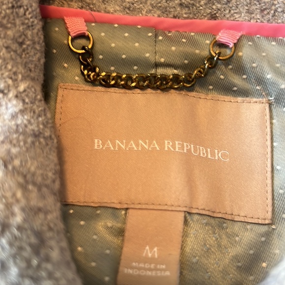 Banana Republic woman’s medium coat - Picture 3 of 5